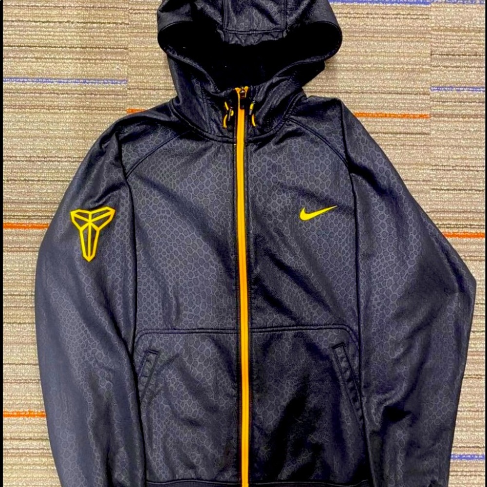 Nike Kobe zip up large